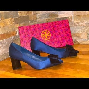Tory Burch Viola Bow Pump